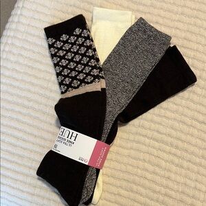 HUE Women's Knee Boot Socks 4 pack